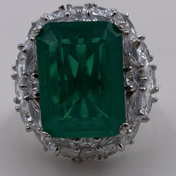 Ring, huge emerald solitaire, sterling 925 silver, filigreed gallery, NWOT, sz 7 - Picture 10 of 16